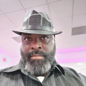 Meet your Posher, Solomon